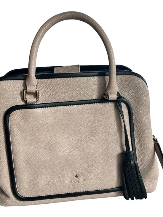 Kate Spade Ward Place Evangelie Bag in Rose Cloud with Tassel and Pockets. EUC - Picture 2 of 10